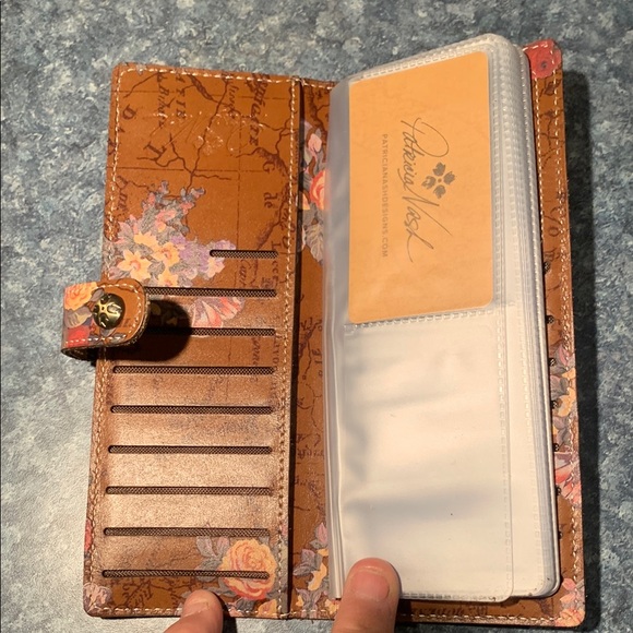 Patricia nash map and Floral print Leather Card Holder wallet 8x3 - Picture 2 of 6